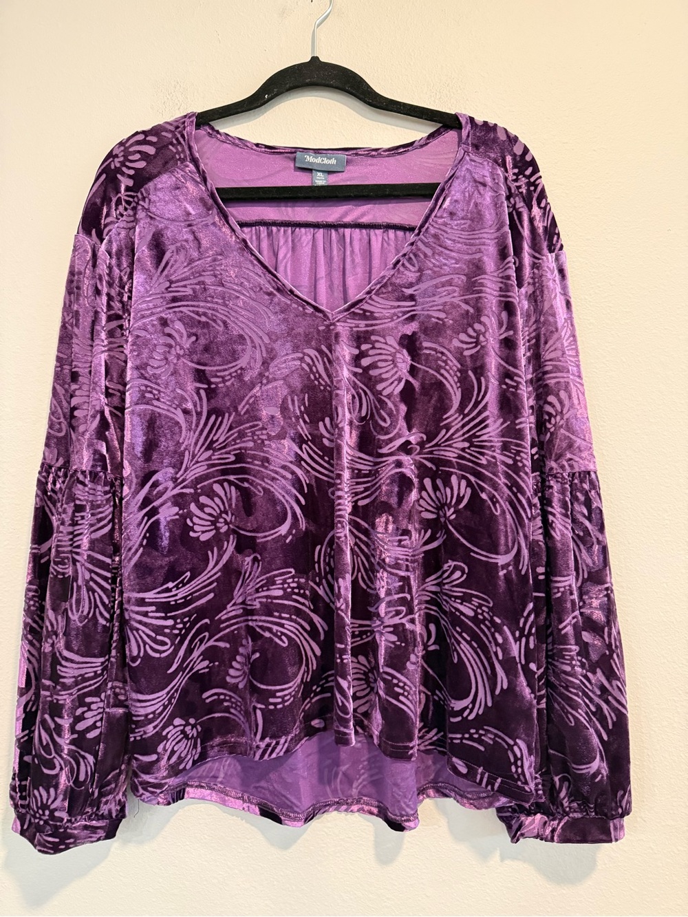 Modcloth Velvet Burnout Purple V-Neck Velvet Top Whimsigoth XL